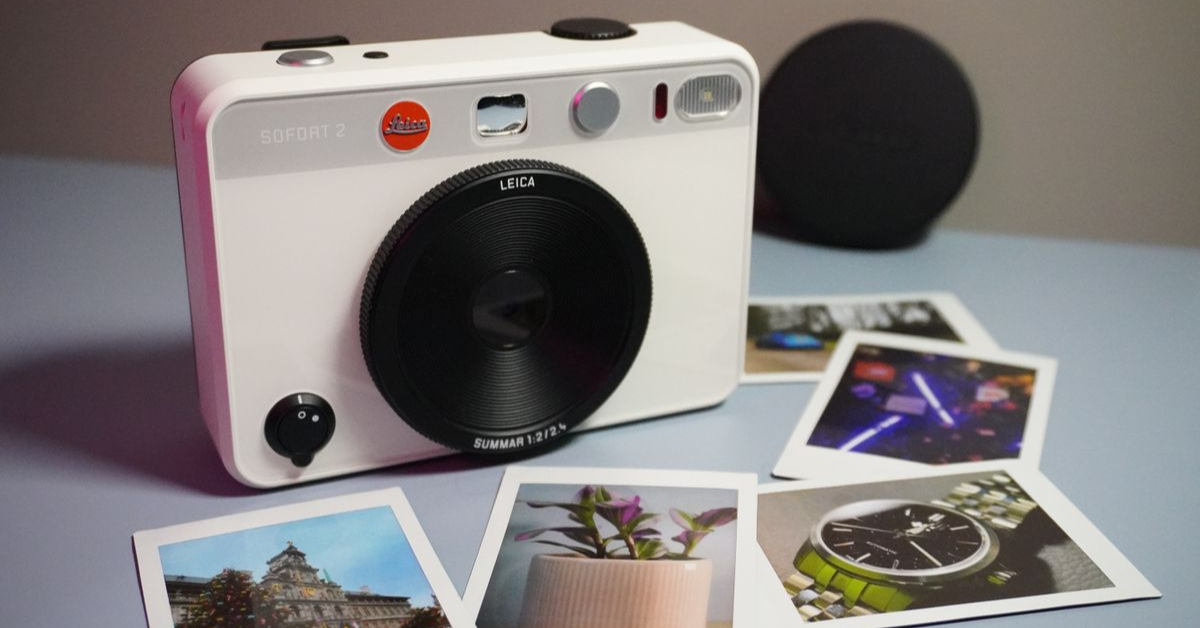 Review of Leica Sofort 2 Hybrid Instant Camera